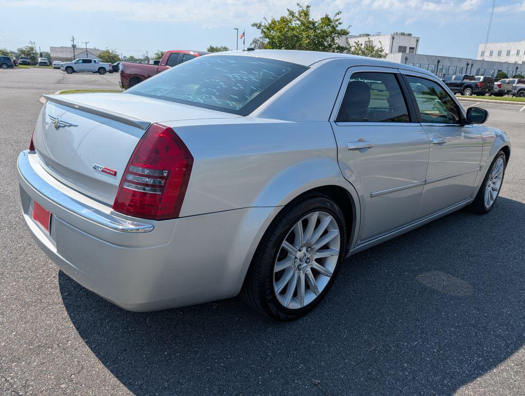 2007 Chrysler 300 - $9,950