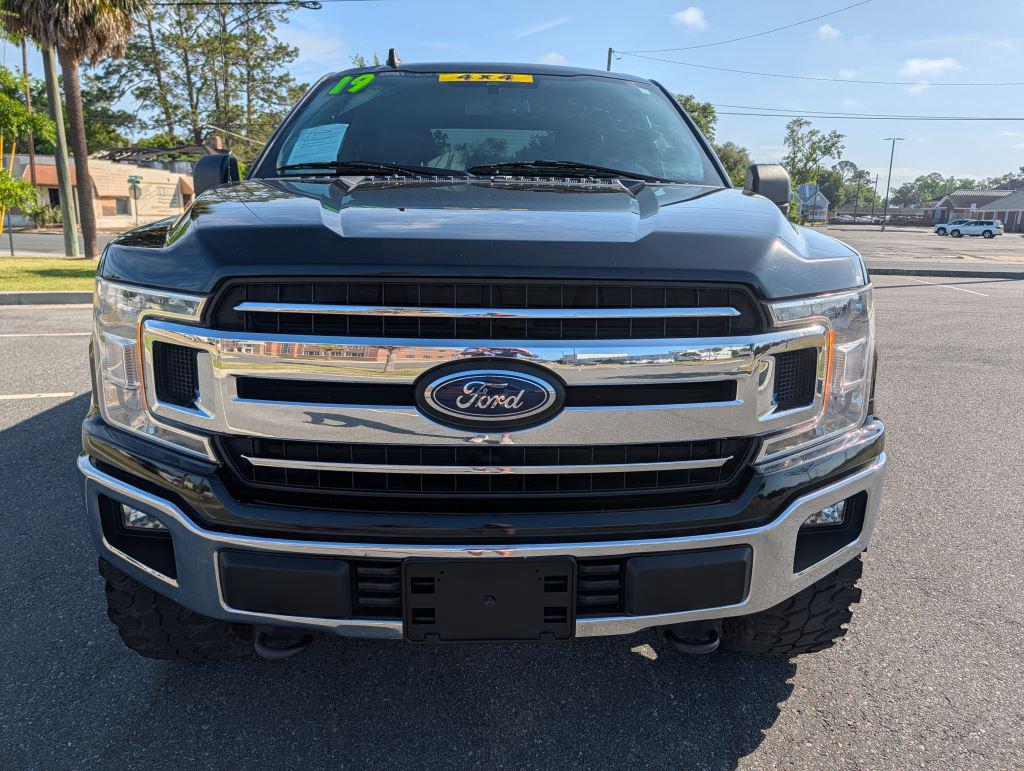 2019 Ford F-150 - $19,995
