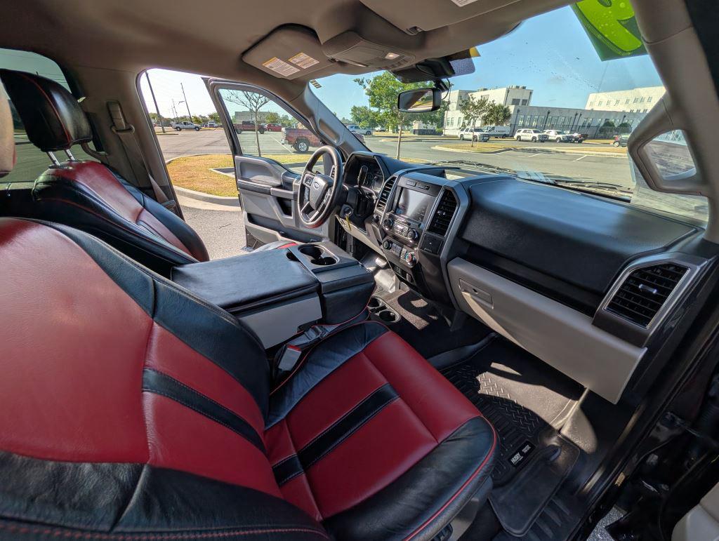 2019 Ford F-150 - $19,995