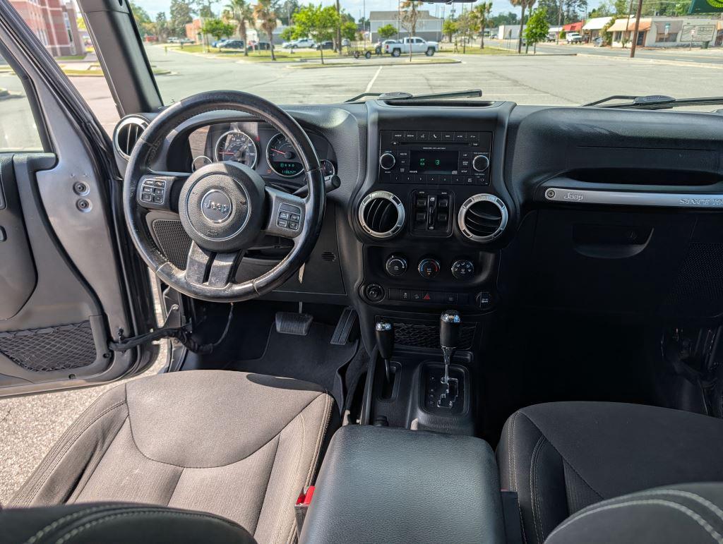 2018 Jeep Wrangler - $16,995