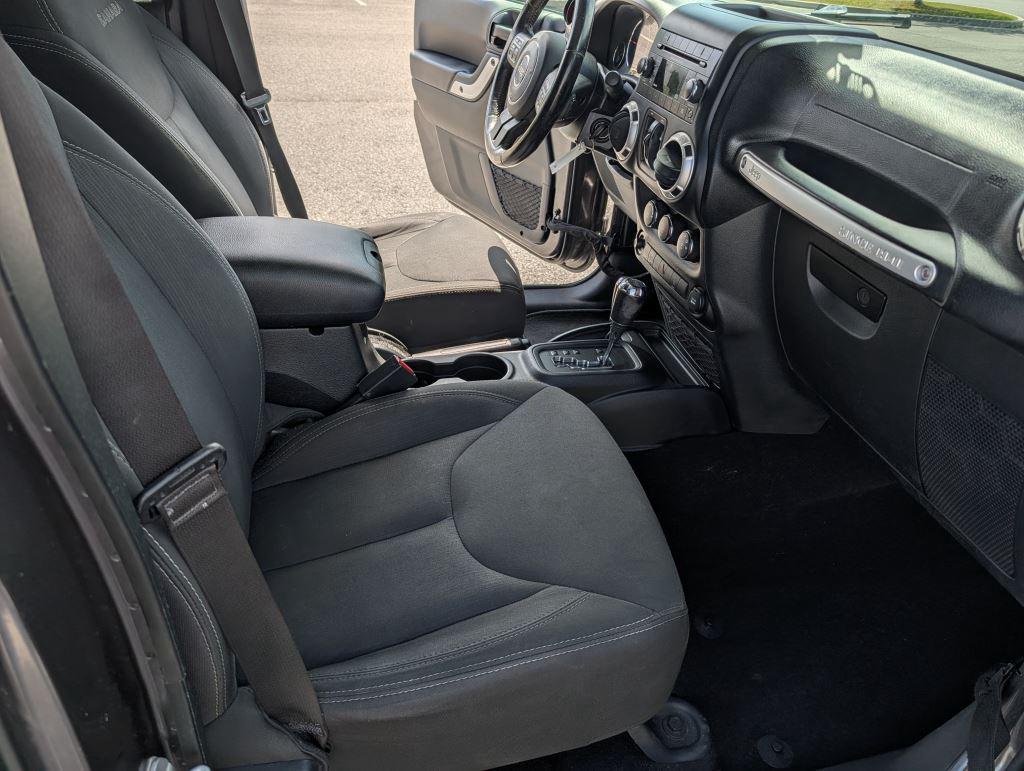 2018 Jeep Wrangler - $16,995