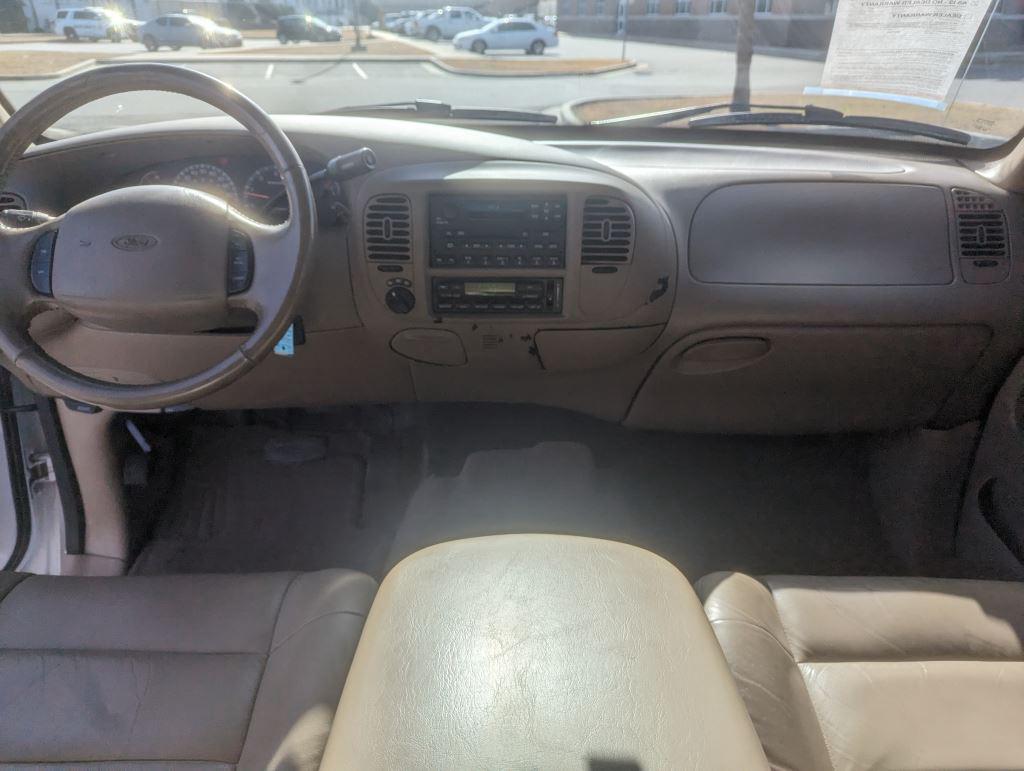 2002 Ford F-150 King Ranch photo