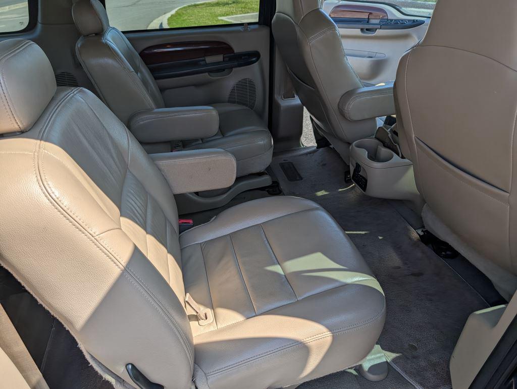 2005 Ford Excursion - $18,500