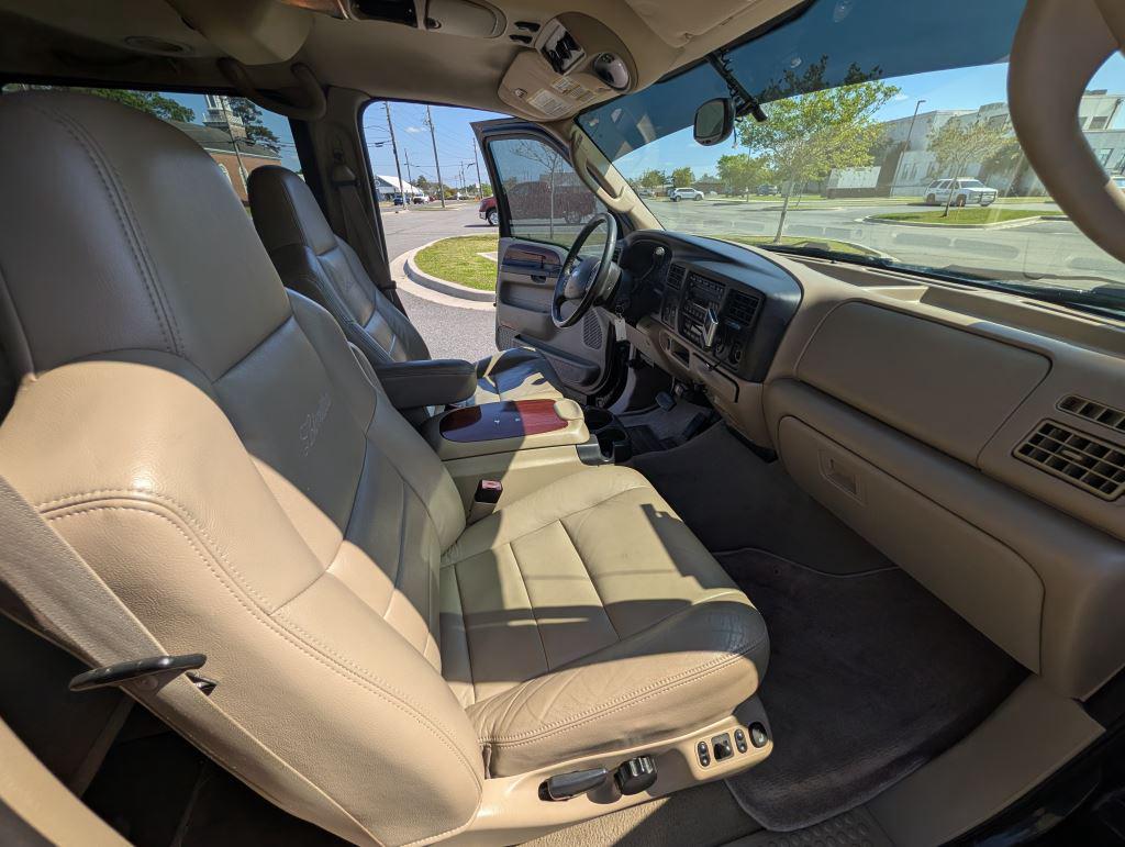 2005 Ford Excursion - $18,500