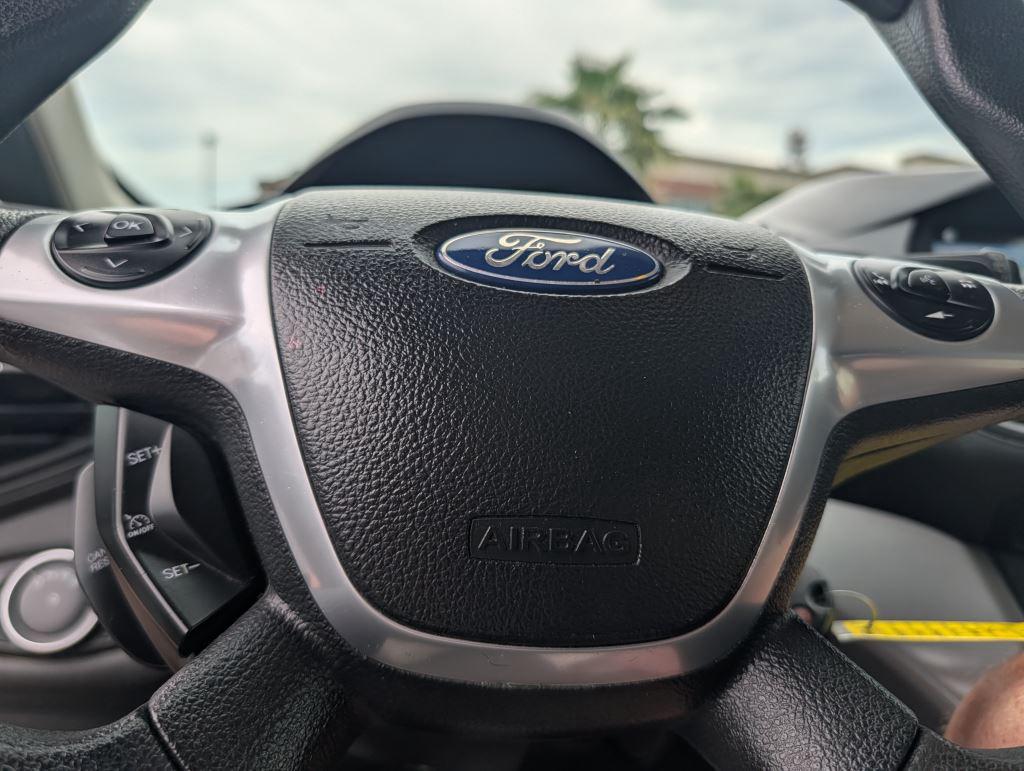 2016 Ford Escape - $8,995