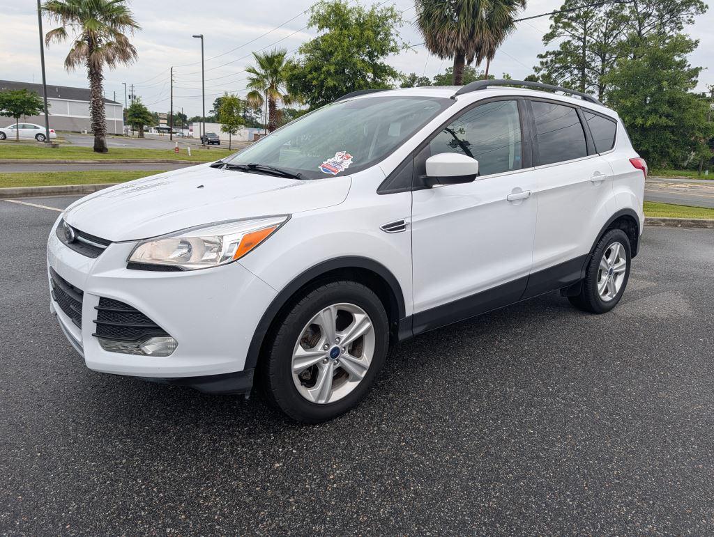 2016 Ford Escape - $8,995