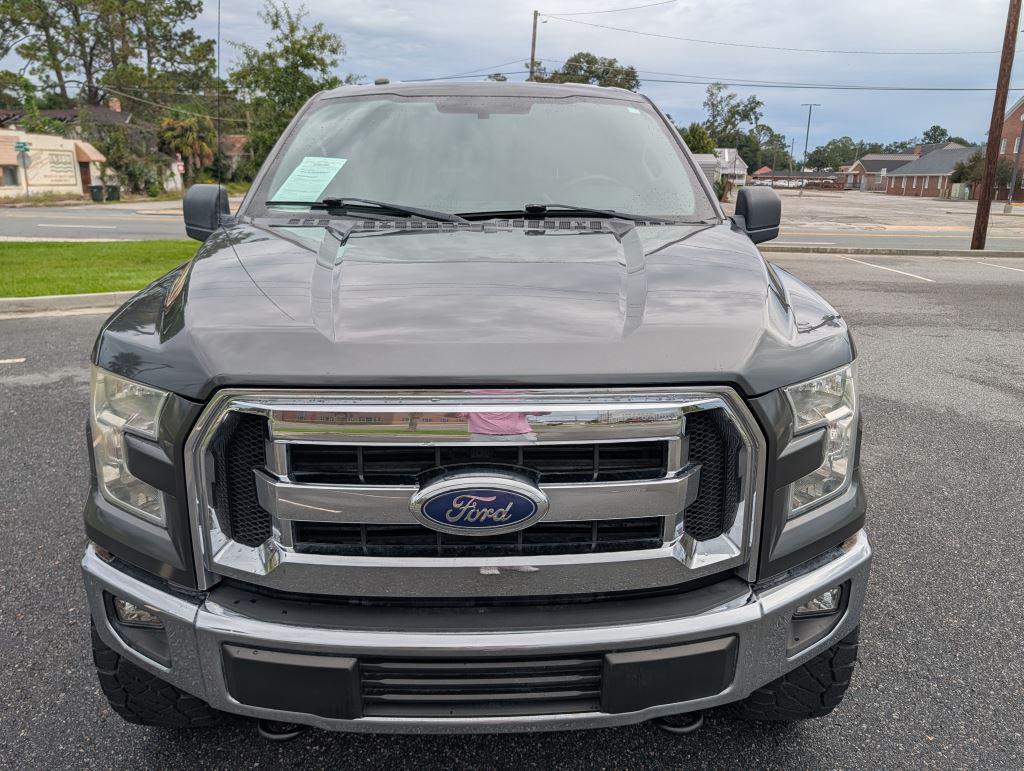 2016 Ford F-150 - $14,995