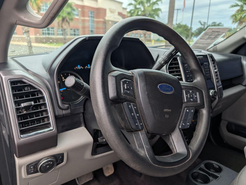 2016 Ford F-150 - $14,995