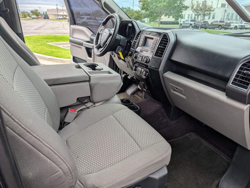2016 Ford F-150 - $14,995