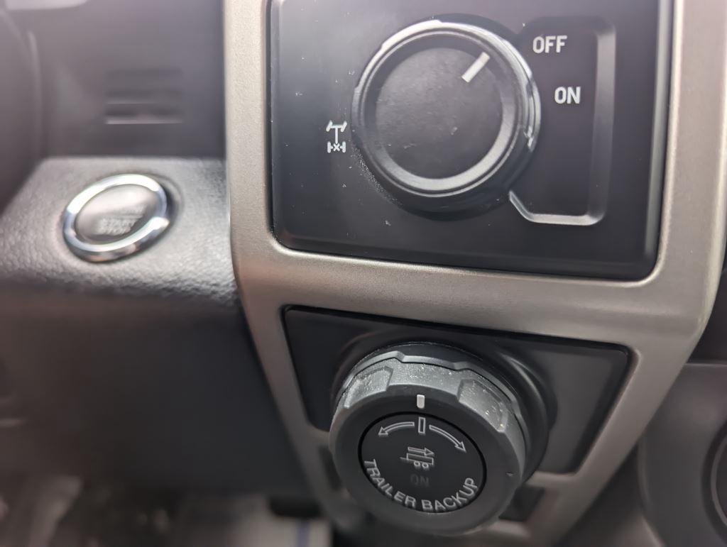 2016 Ford F150 Lariat Sport  photo