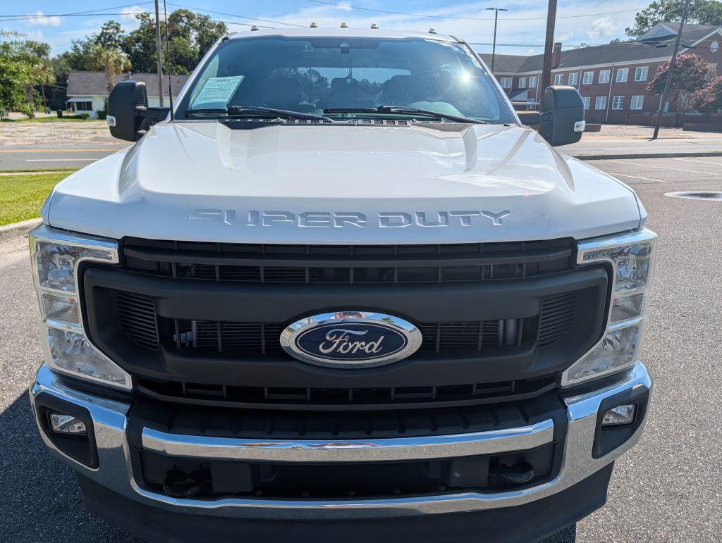 2022 Ford F-350 - $26,900