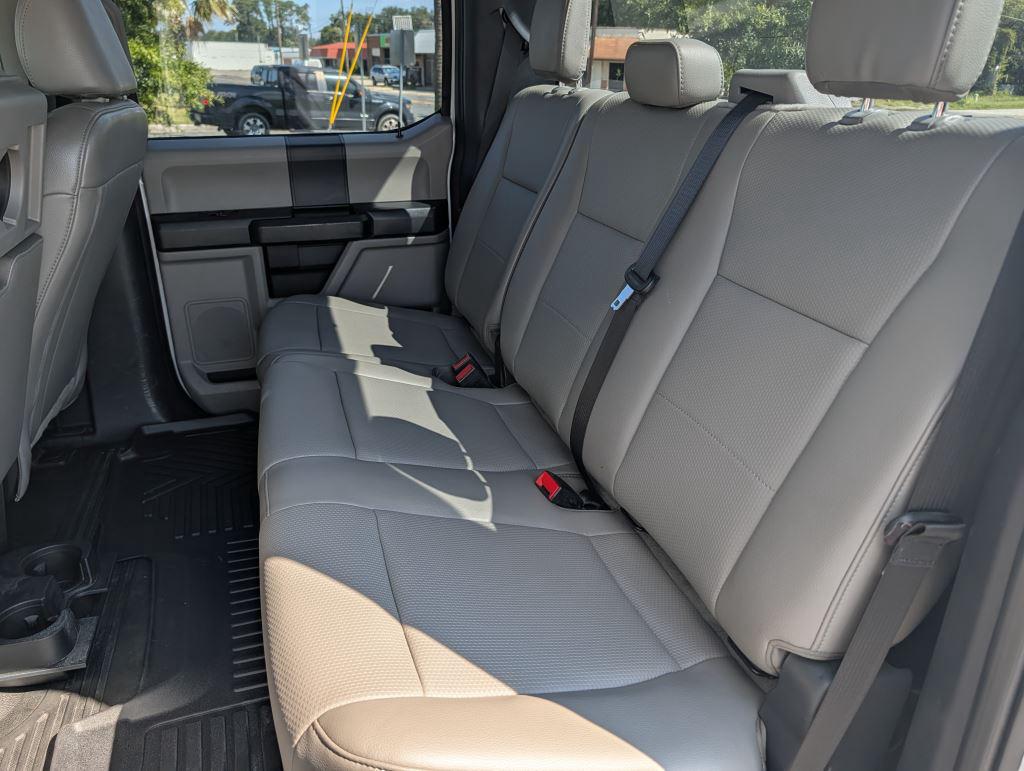 2022 Ford F-350 - $26,900