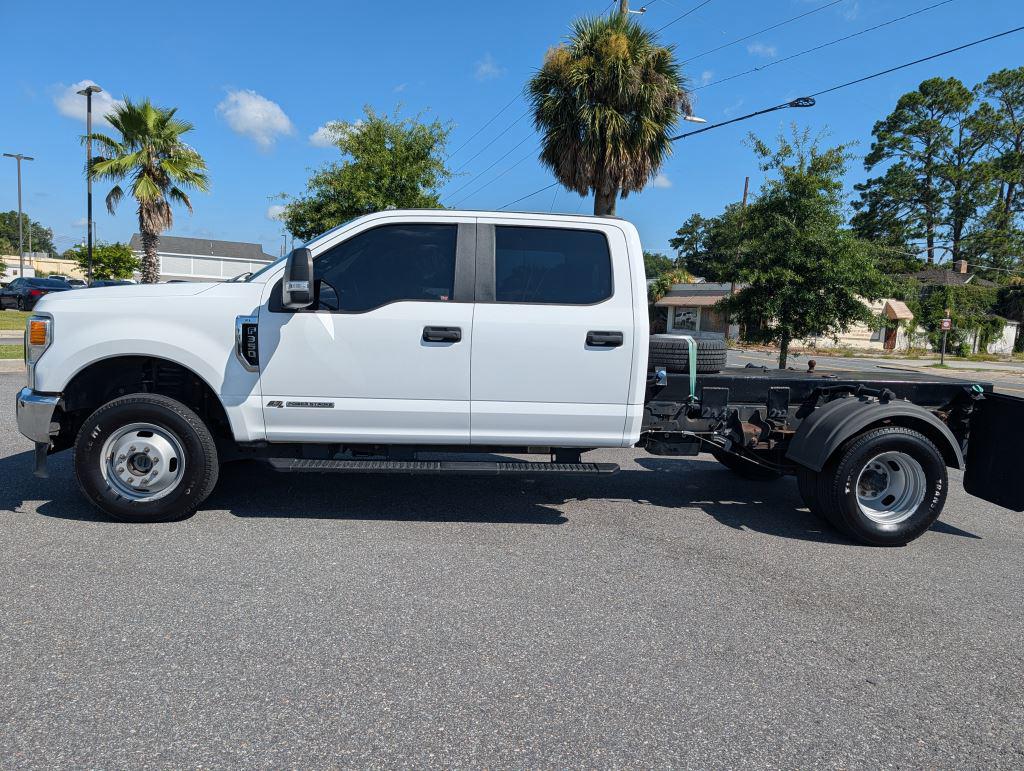 2022 Ford F-350 - $26,900