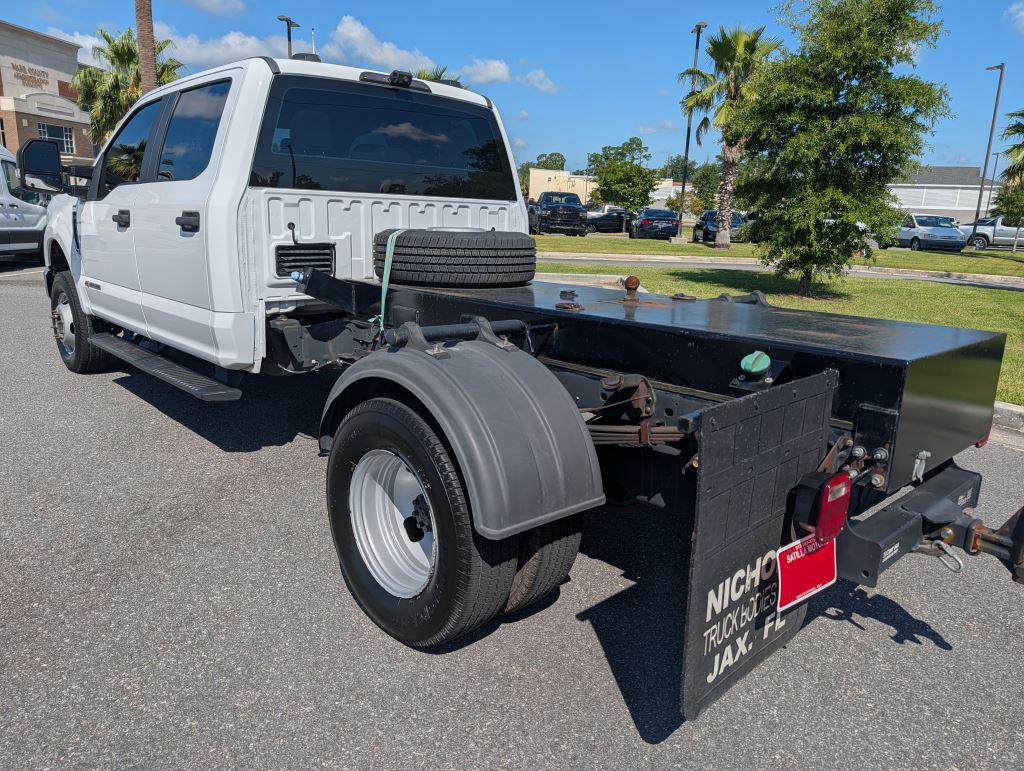 2022 Ford F-350 - $26,900