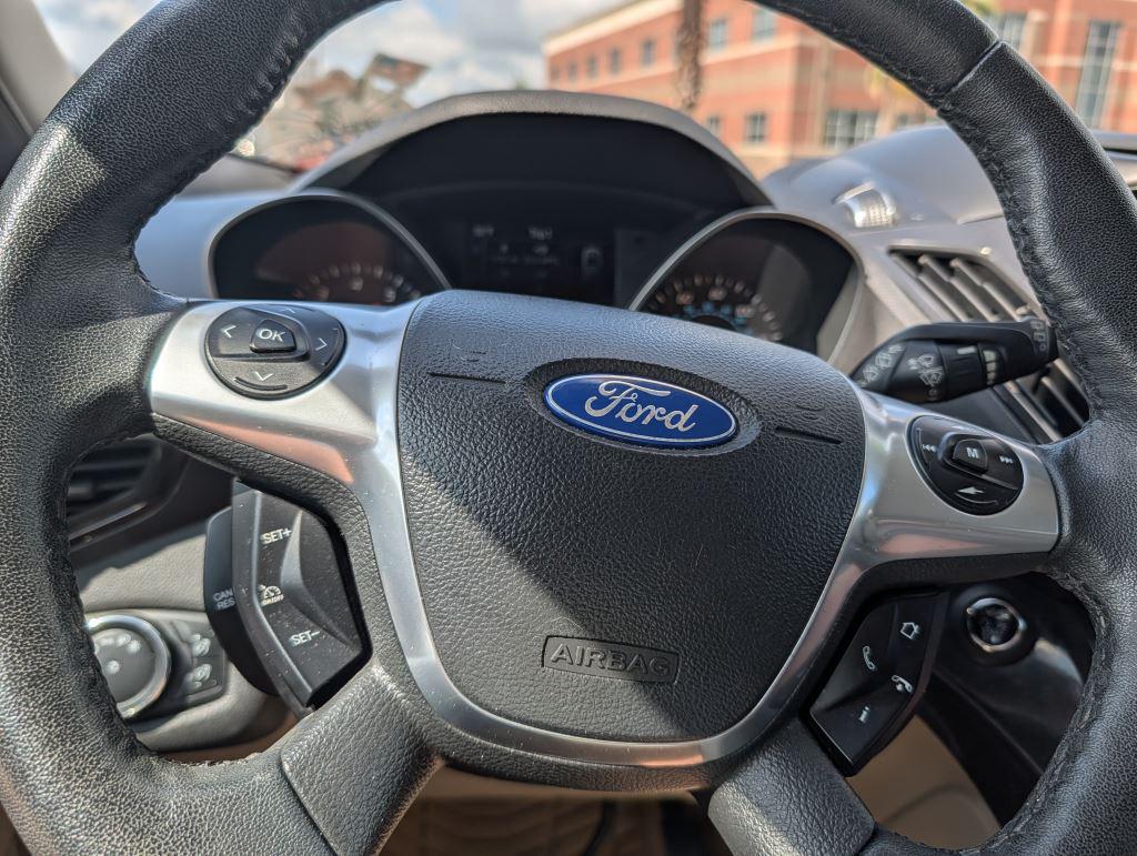 2014 Ford Escape - $7,995