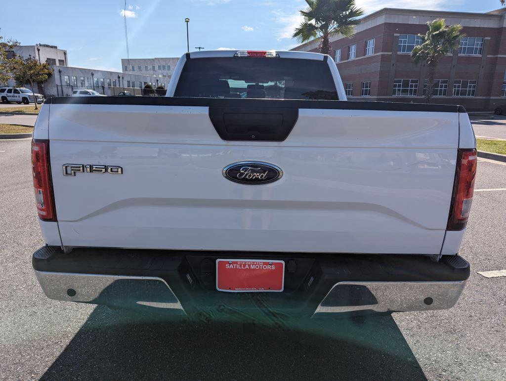 2016 Ford F-150 - $10,900
