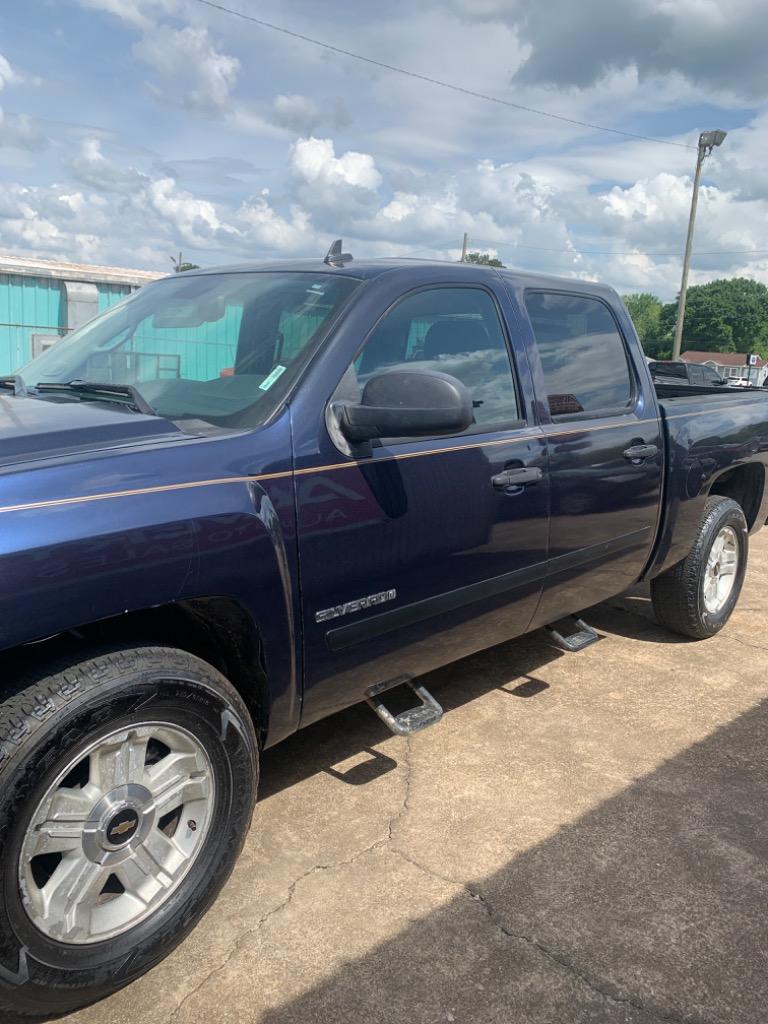 2011 Chevrolet Silverado 1500 LT photo