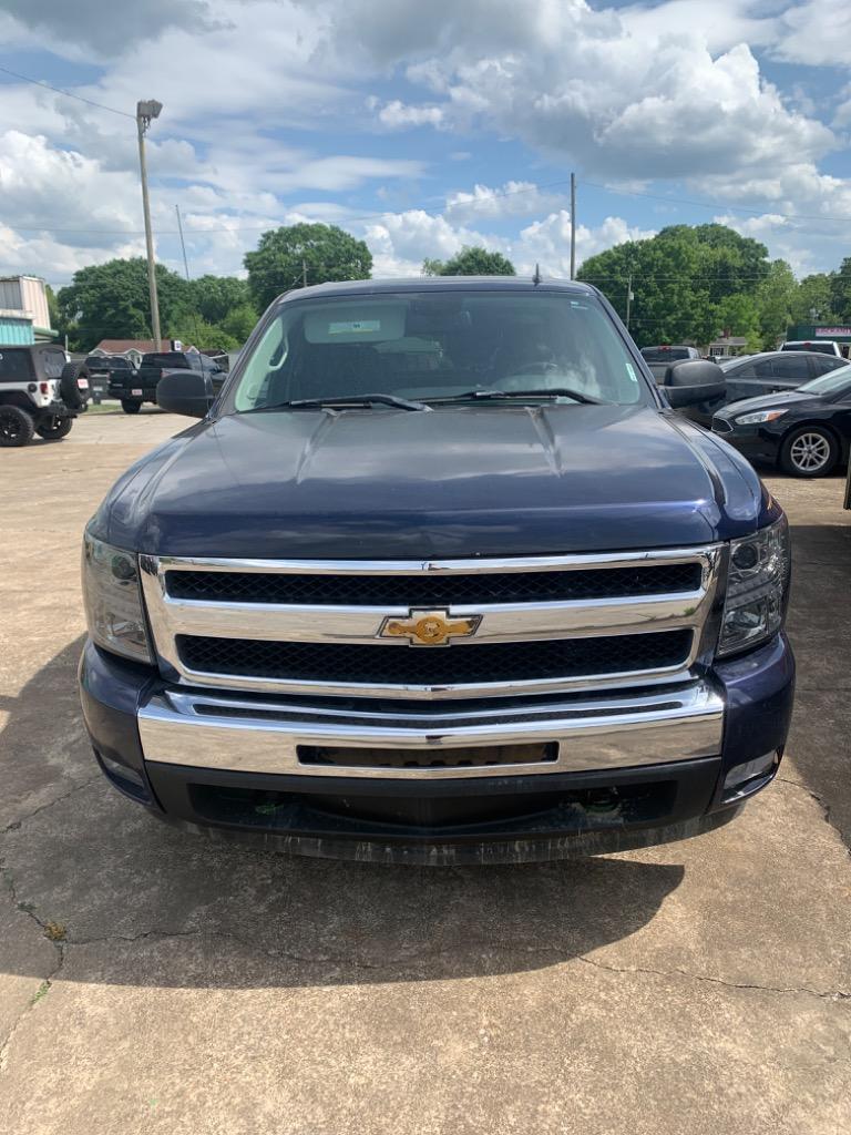 2011 Chevrolet Silverado 1500 LT photo