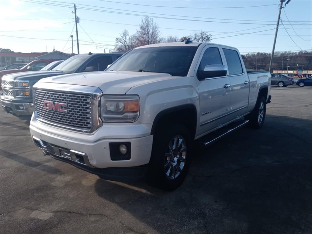 2015 GMC Sierra 1500 Denali photo