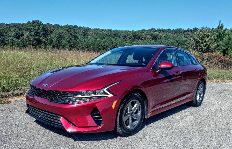 2021 Kia K5 LXS photo