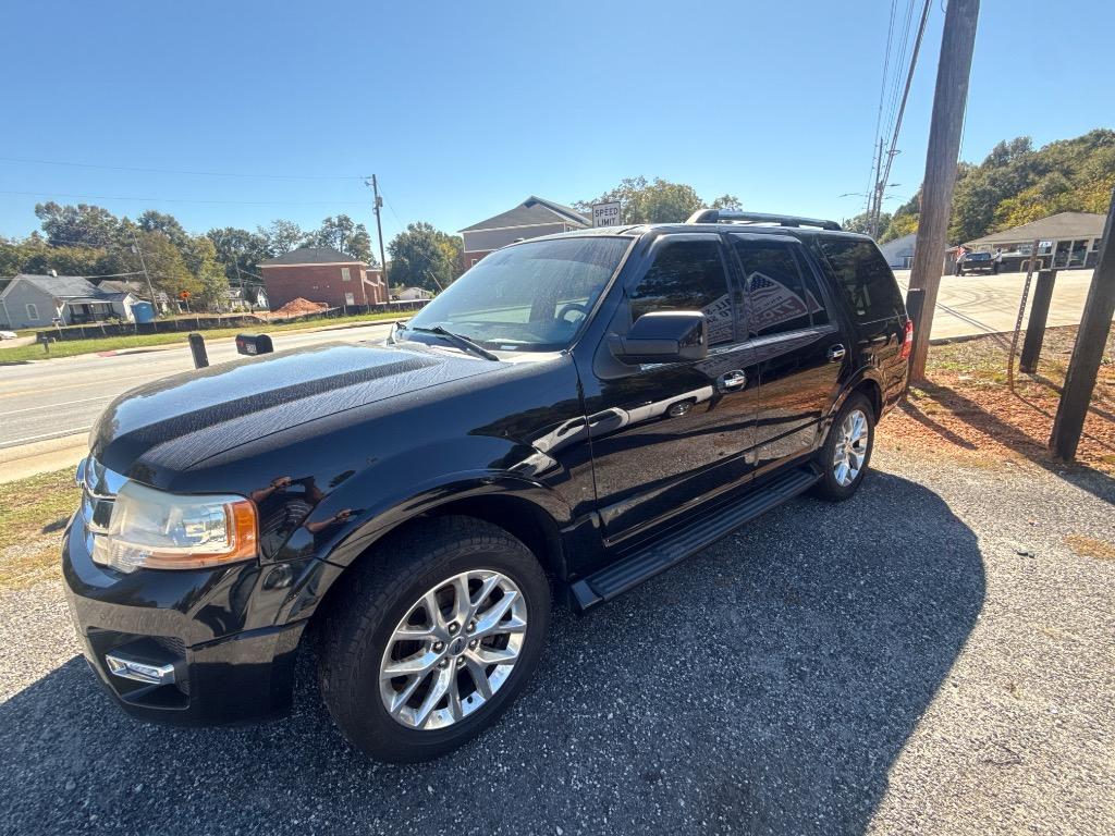 2017 Ford Expedition - $9,995