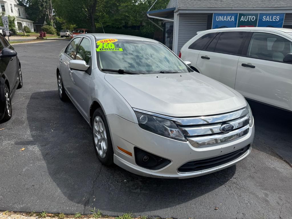 The 2010 Ford Fusion SE photos