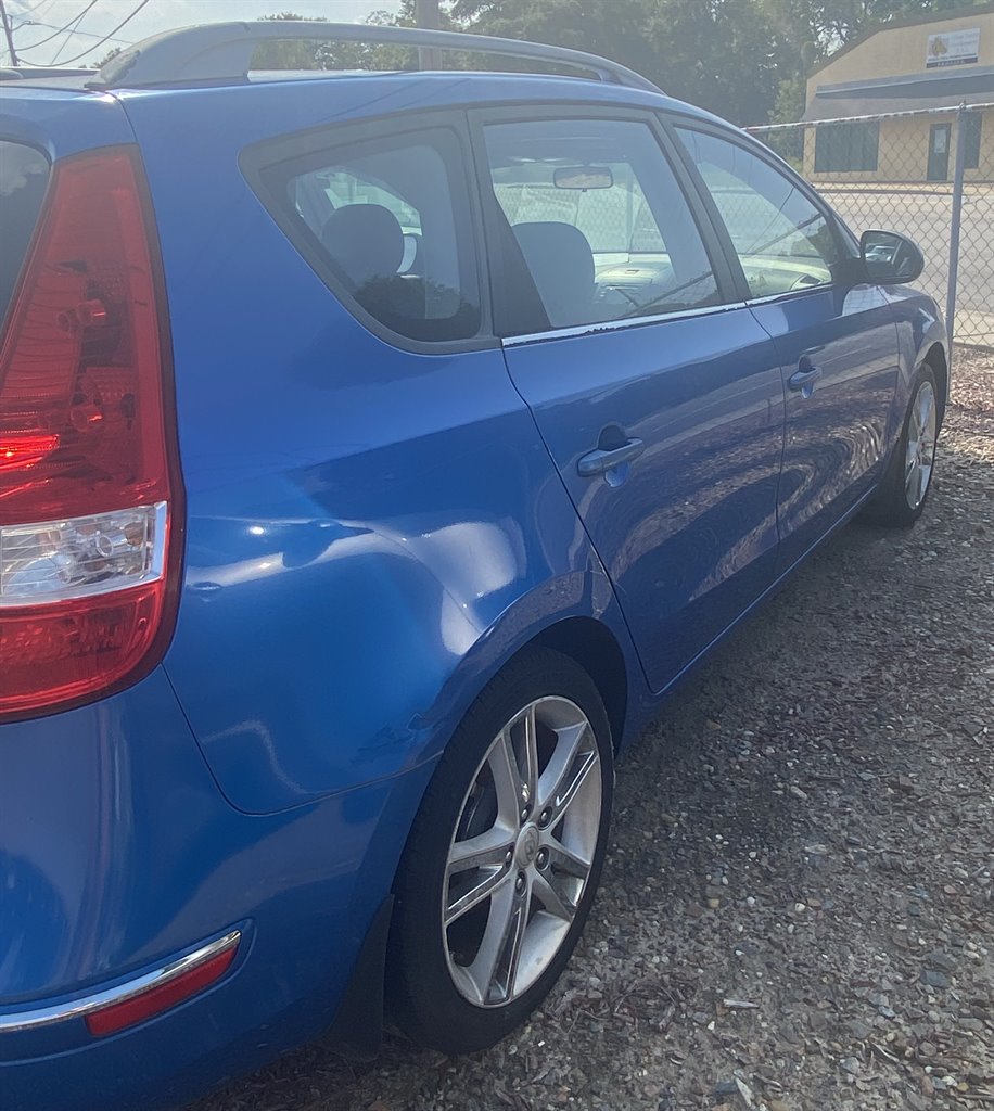 2011 Hyundai Elantra - $5,995
