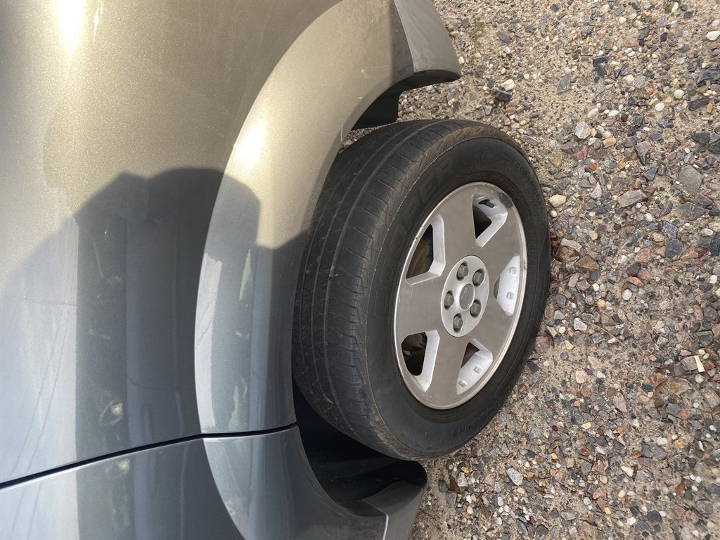 2005 Saturn Vue photo