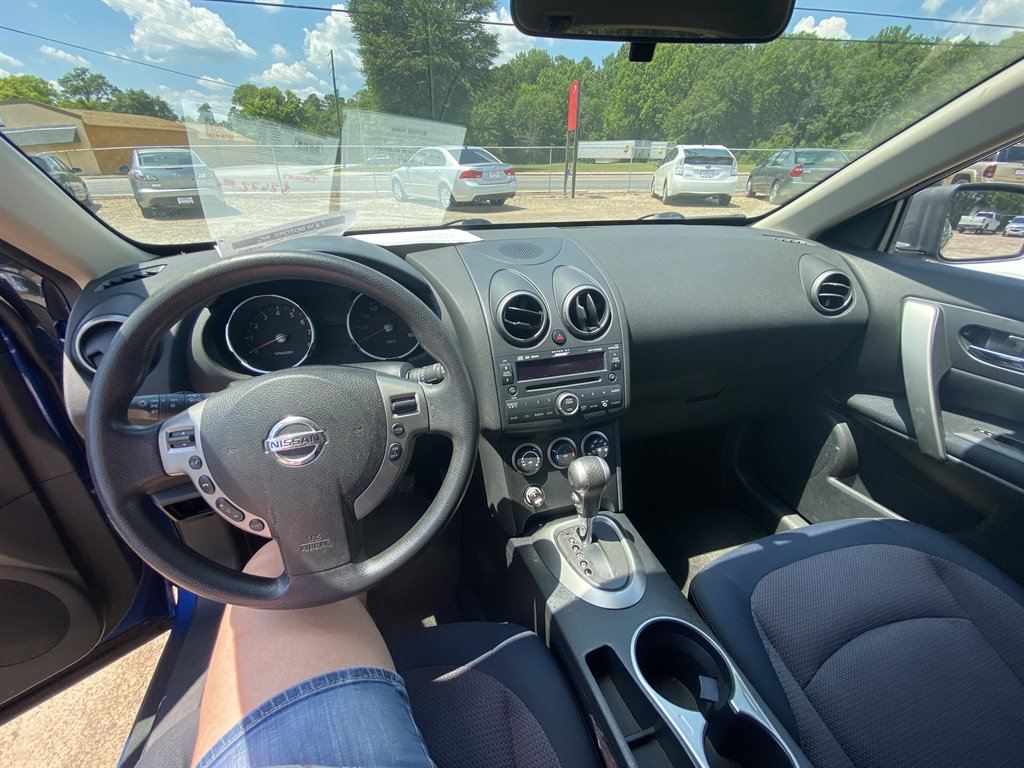 2010 Nissan Rogue - $6,995