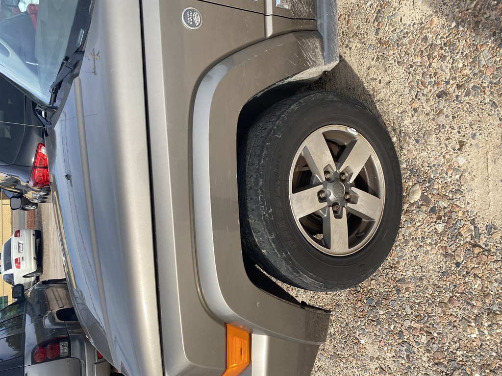2006 Jeep Commander photo