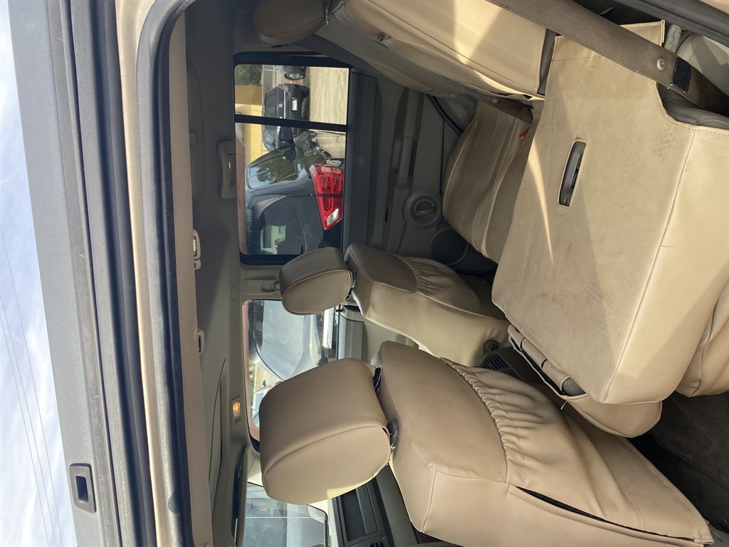 2006 Jeep Commander photo