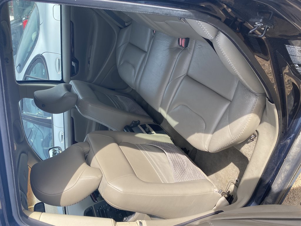 2004 Volvo XC70 photo