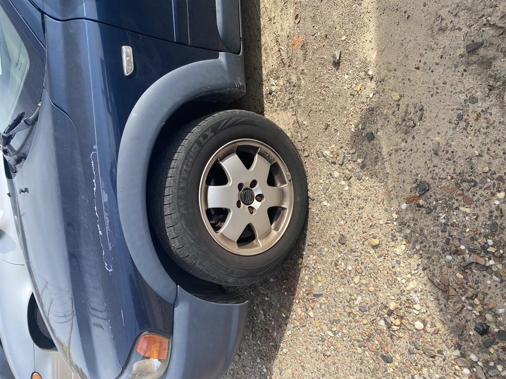 2004 Volvo XC70 photo