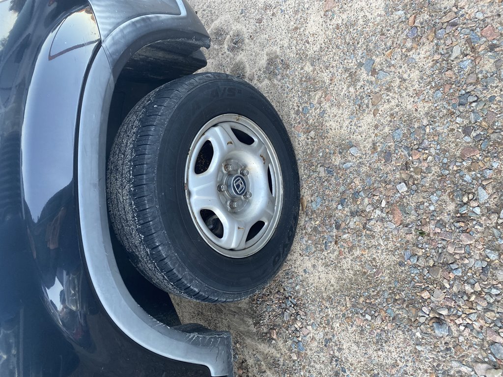 2004 Honda CR-V LX photo