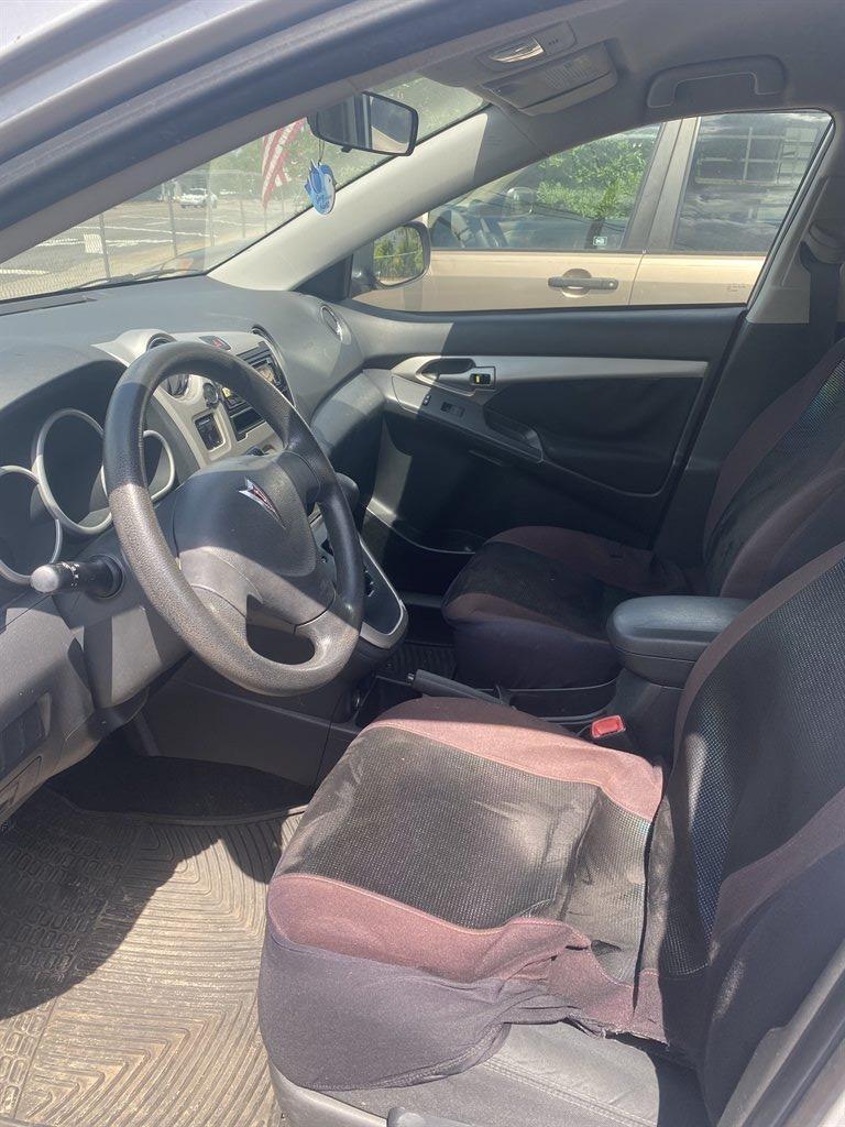 2009 Pontiac Vibe - $4,995