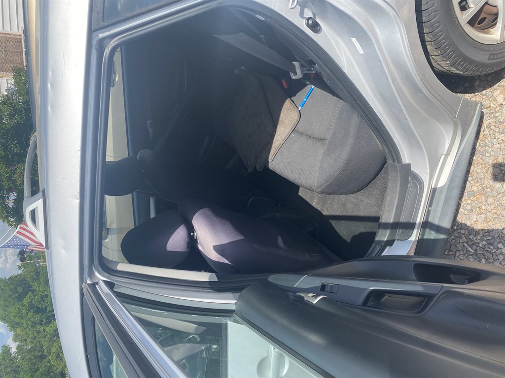 2009 Pontiac Vibe 2.4L photo