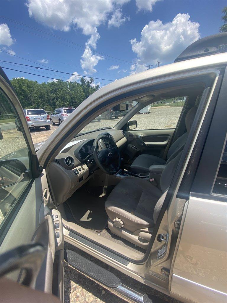 2004 Toyota RAV4 - $6,995