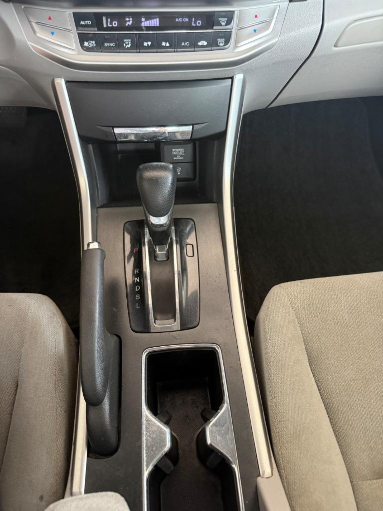 2013 Honda Accord - $9,995