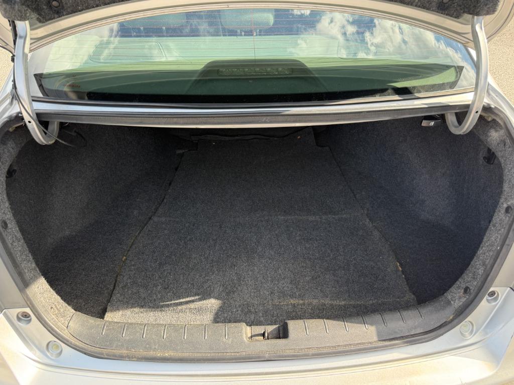 2013 Honda Accord - $9,995