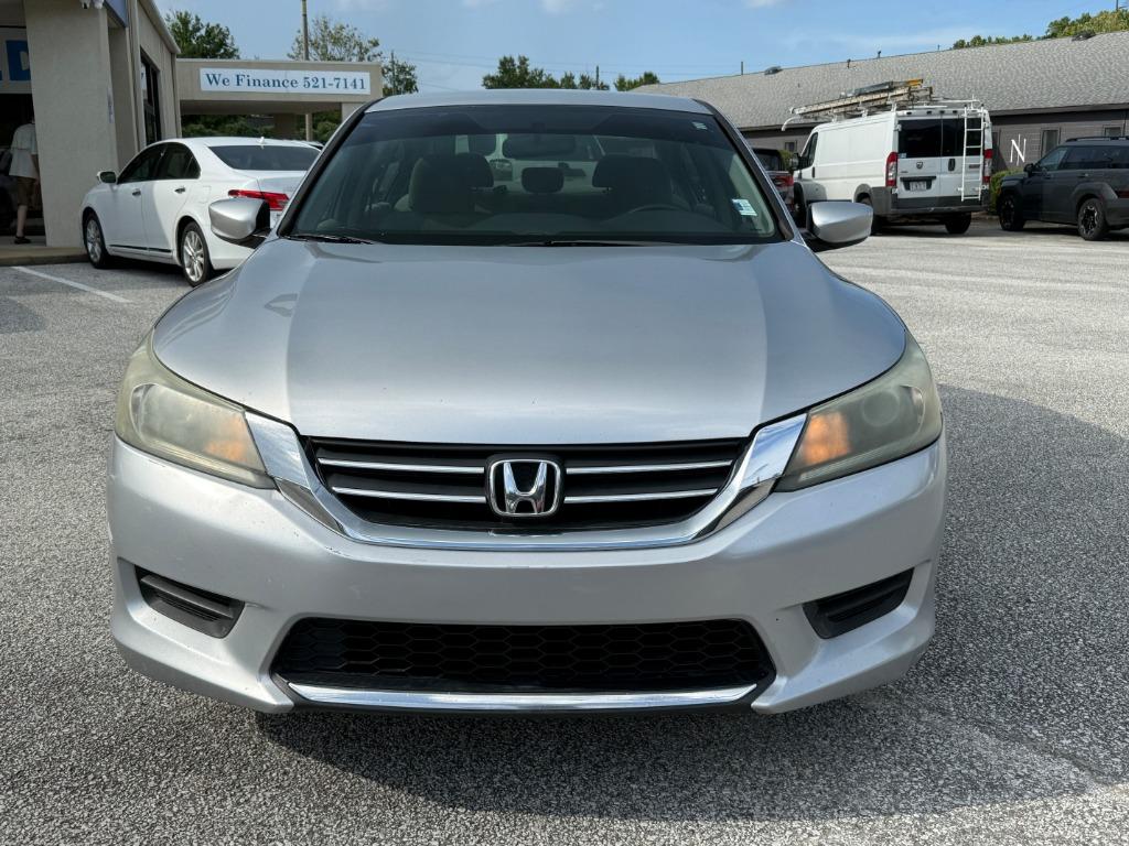 2013 Honda Accord - $9,995