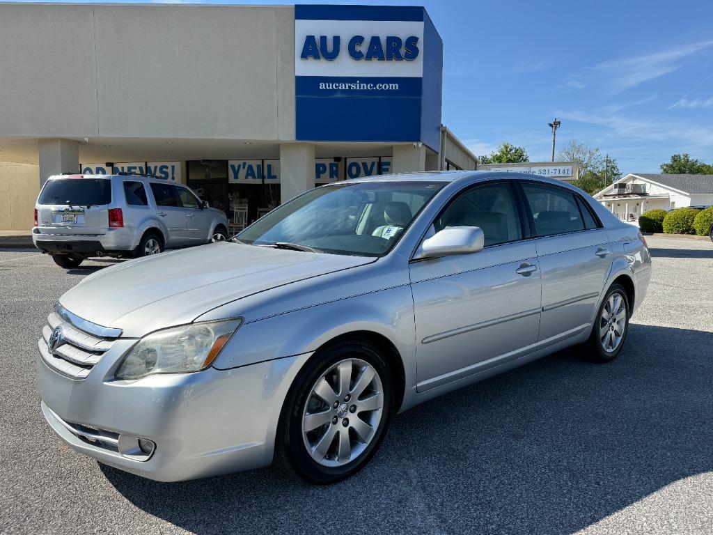 2007 Toyota Avalon - $9,995