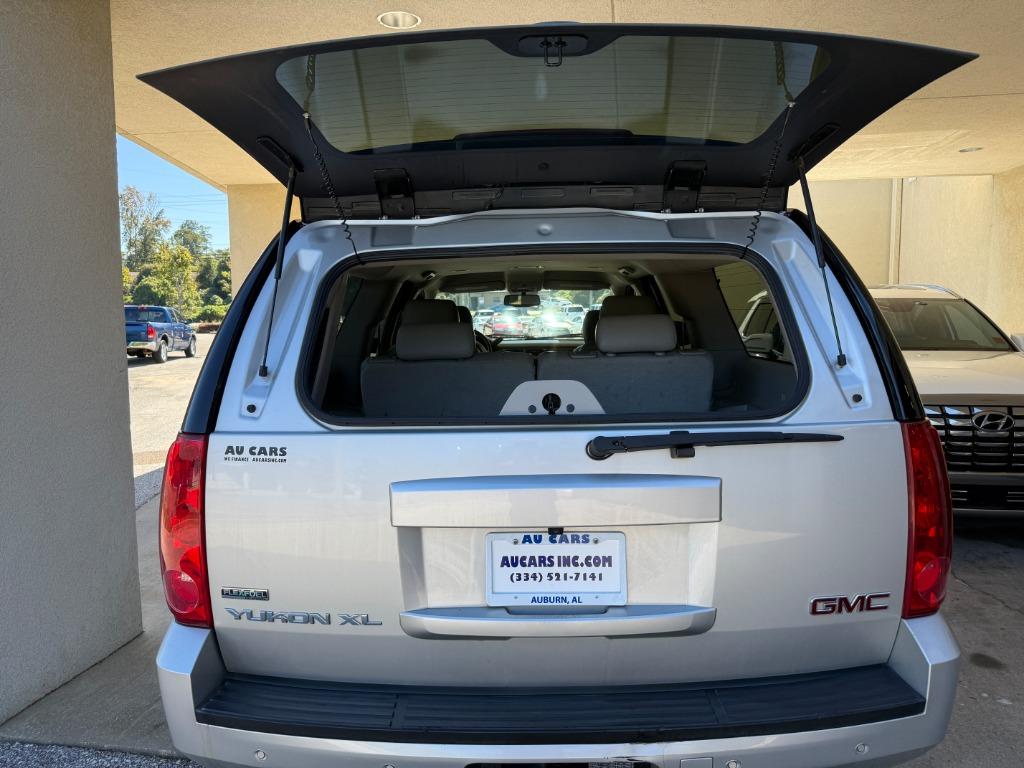 2011 GMC Yukon - $10,995