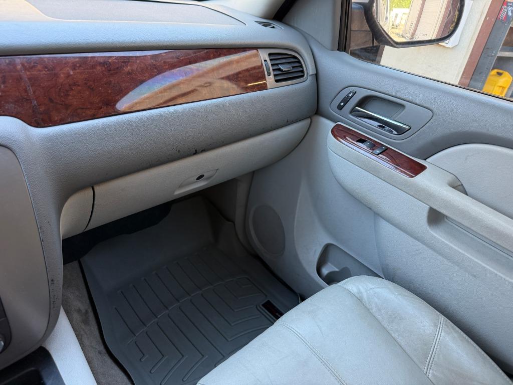 2011 GMC Yukon - $10,995