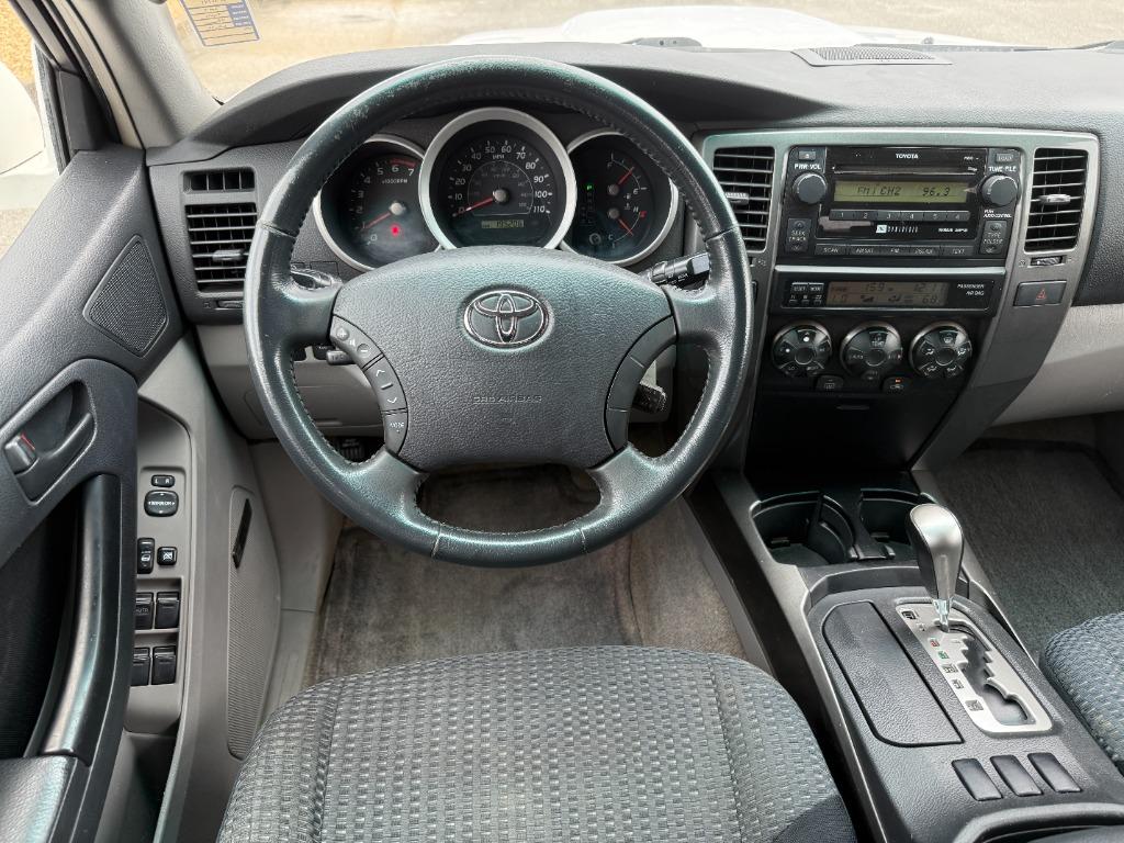2007 Toyota 4Runner SR5 photo