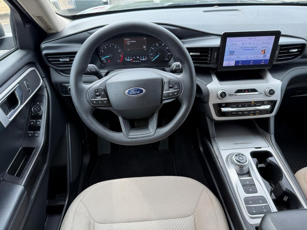 2021 Ford Explorer - $16,995