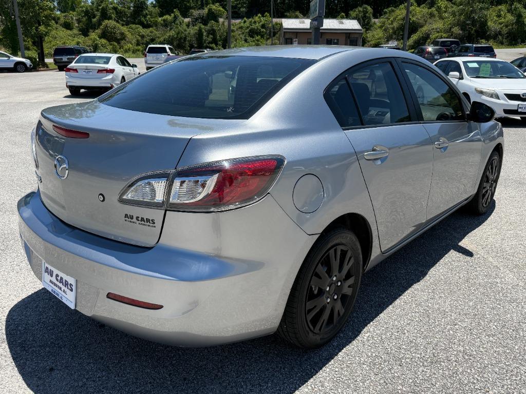 2013 MAZDA MAZDA3 - $10,995