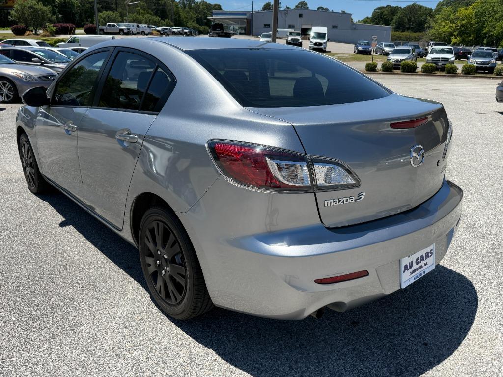 2013 MAZDA MAZDA3 - $10,995