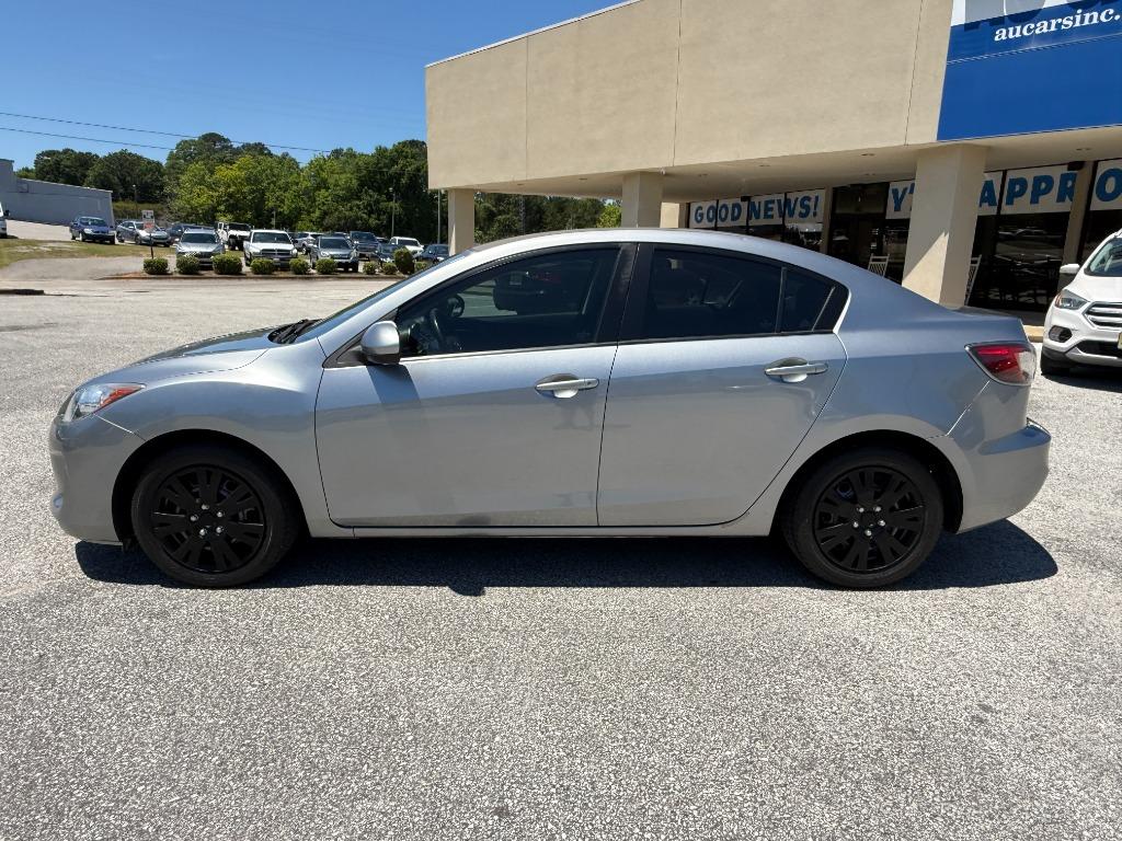 2013 MAZDA MAZDA3 - $10,995