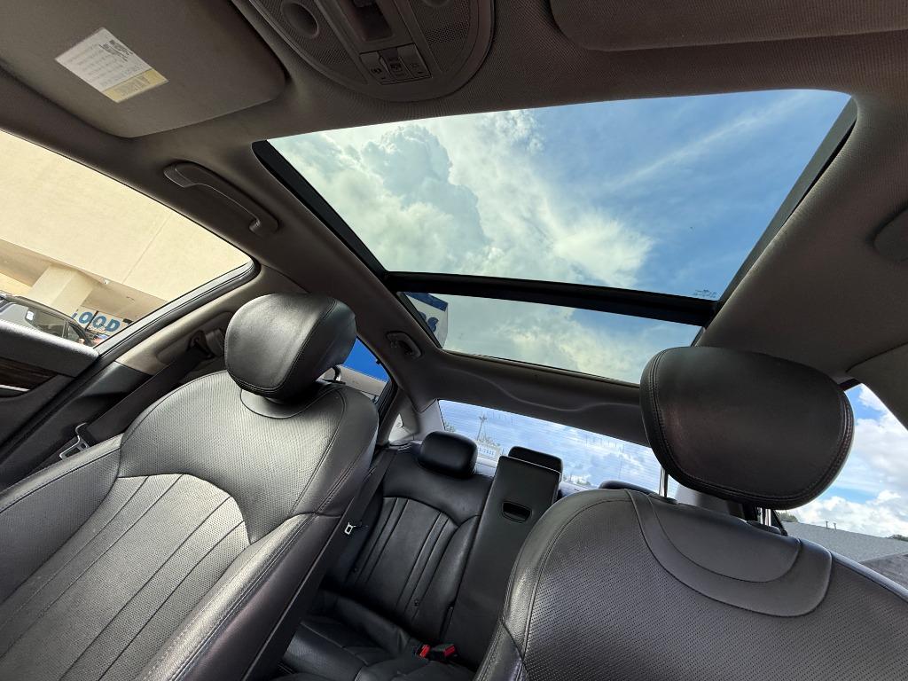 2016 Hyundai Genesis - $11,995