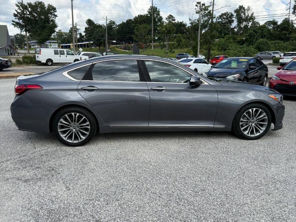 2016 Hyundai Genesis - $11,995